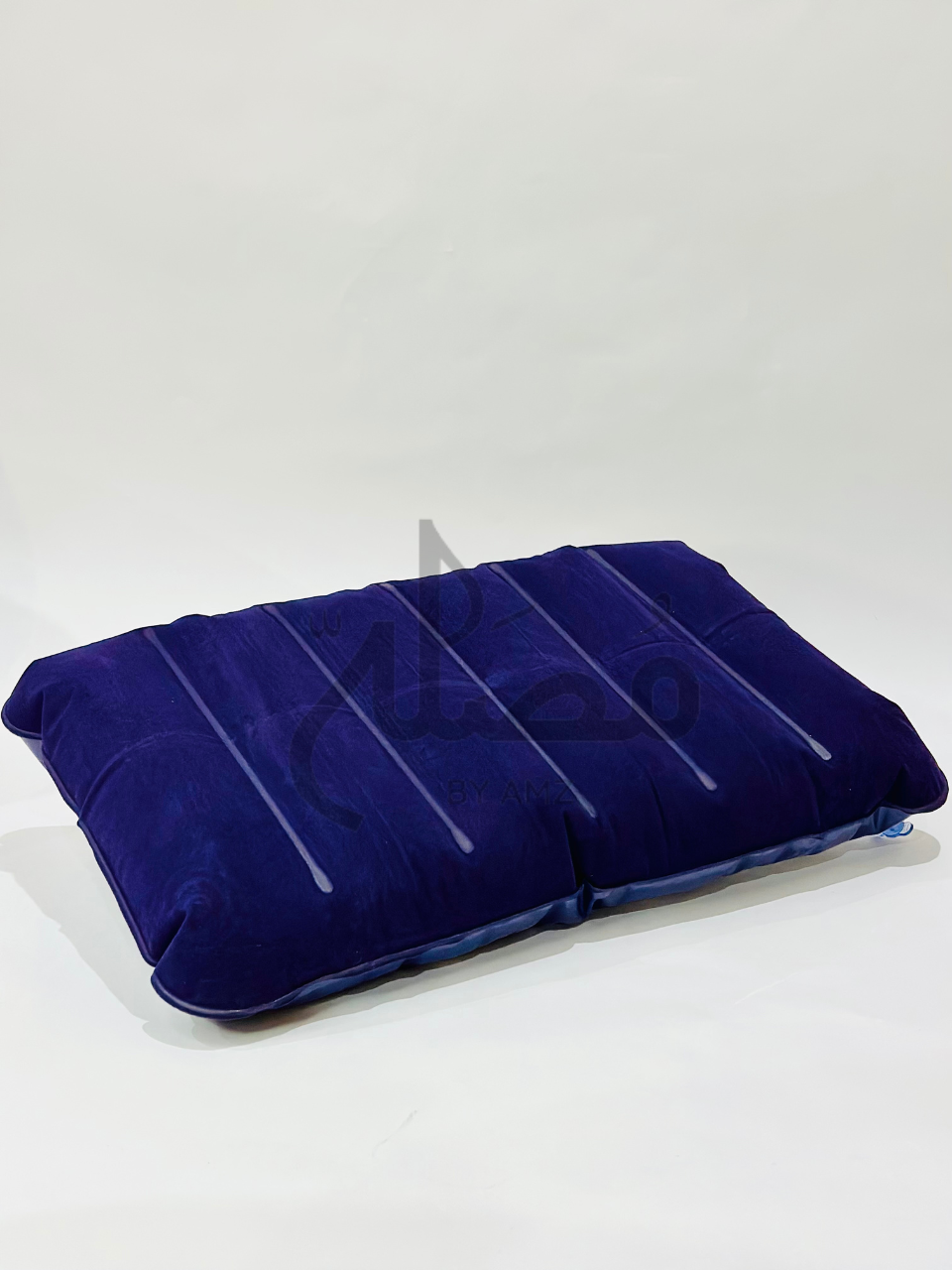 Inflateable travel pillow